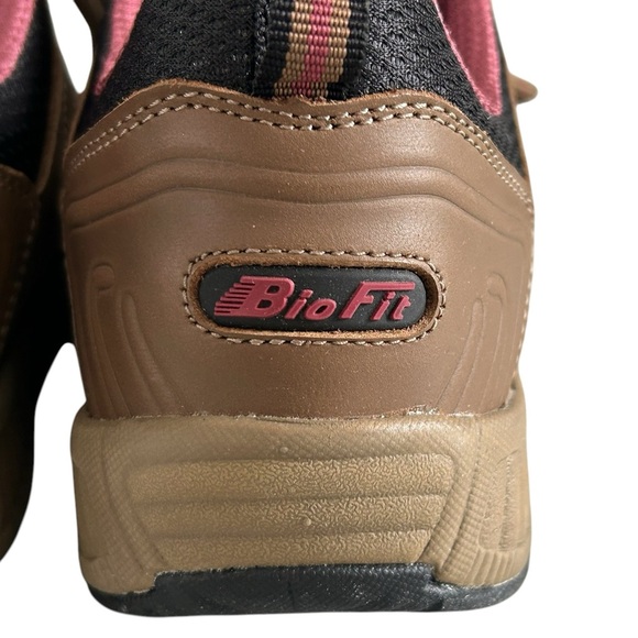 Bio Fit Orthofeet Women's Brown Sneaker Style Shoe Sz 8W - Picture 4 of 13